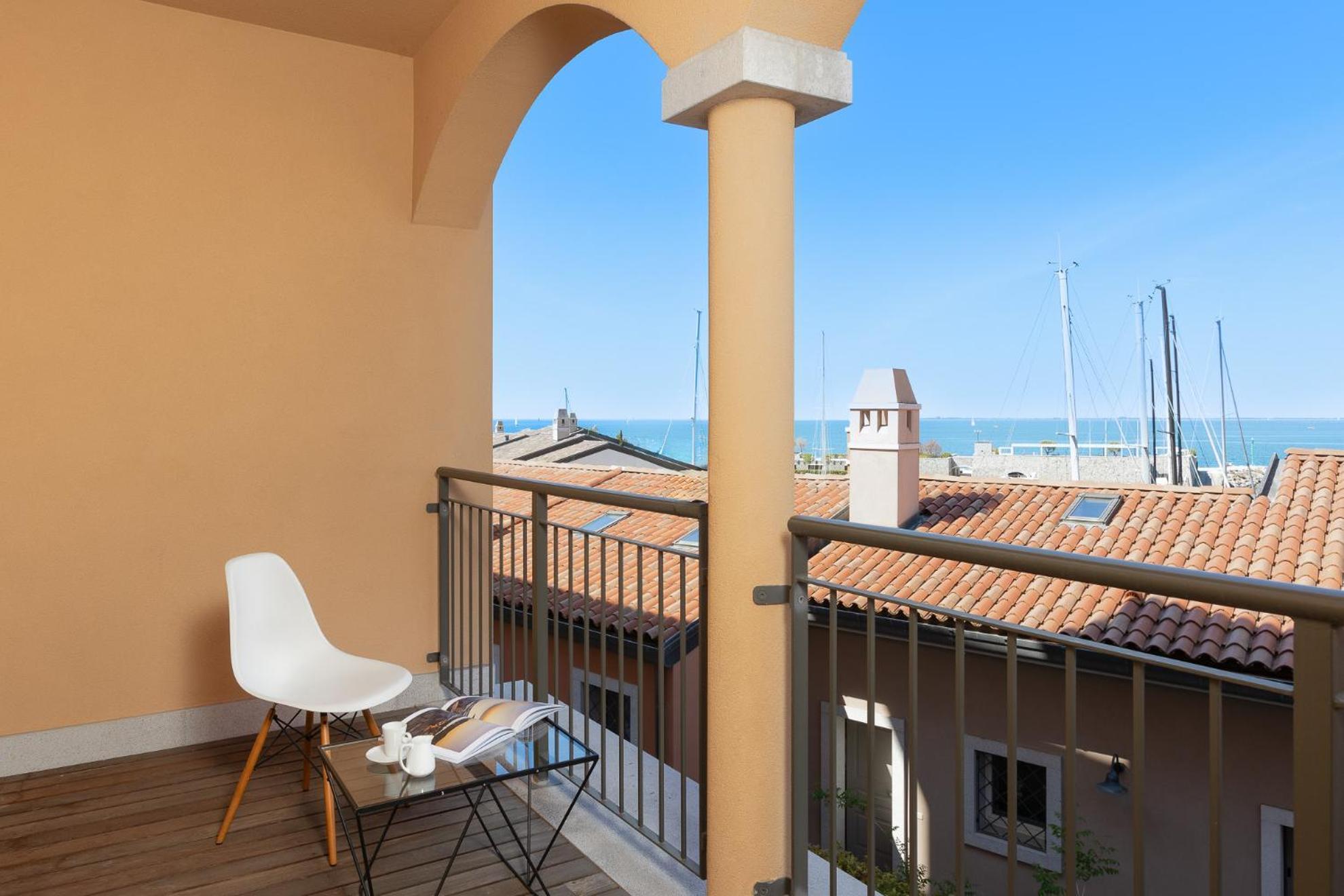 Portopiccolo Apartments سيستيانا المظهر الخارجي الصورة