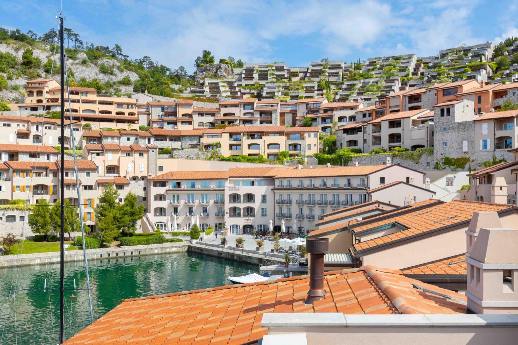 Portopiccolo Apartments سيستيانا المظهر الخارجي الصورة