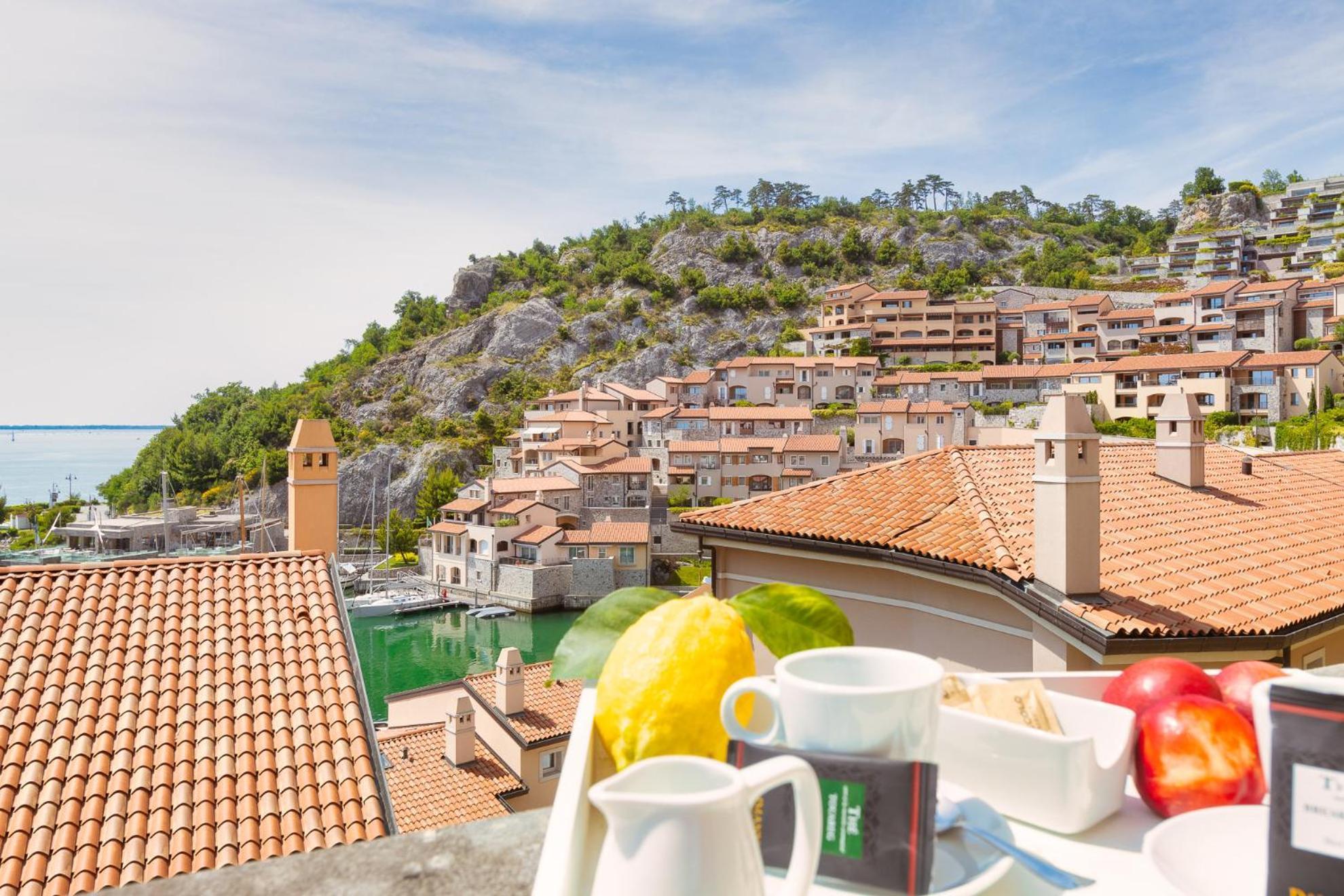Portopiccolo Apartments سيستيانا المظهر الخارجي الصورة