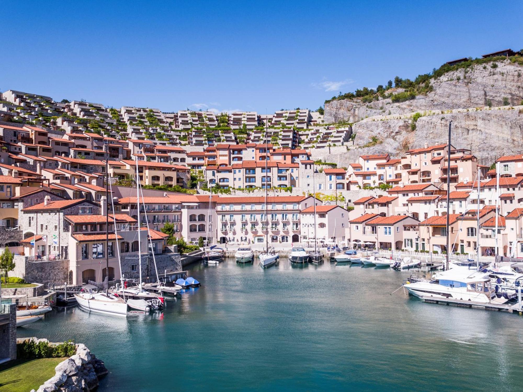 Portopiccolo Apartments سيستيانا المظهر الخارجي الصورة